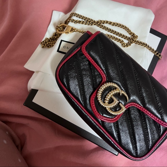 Gucci GG Marmont Flap Bag Diagonal Quilted Leather Super Mini - Picture 2 of 4